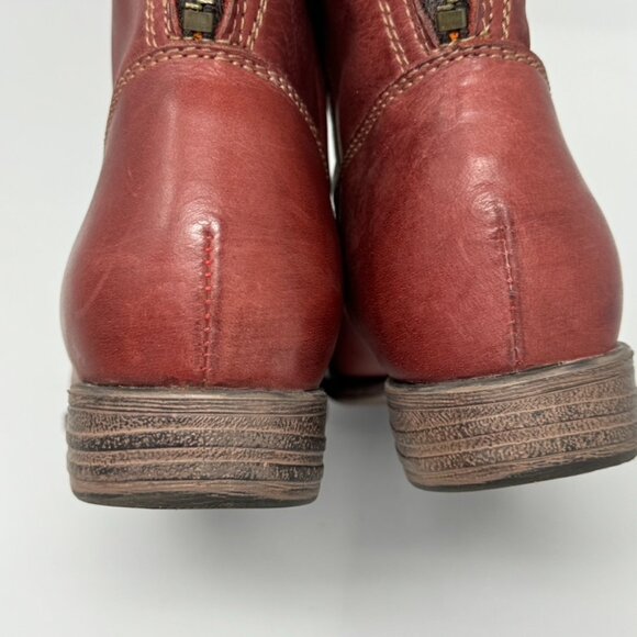 Eric Michael Womens Rust Brown Leather Pull on Back Zip Bootie Size 8-8.5 EU 39 - Picture 4 of 9